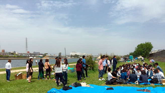 河川敷バーベキュー